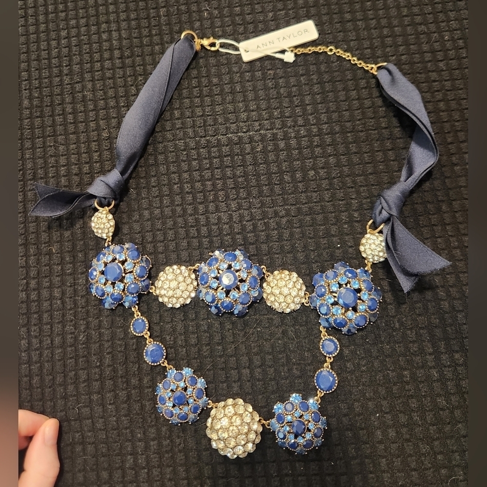 Ann‎ Taylor Blue Layered Ribbon Jewel Necklace Black Silver Gold Womens NEW